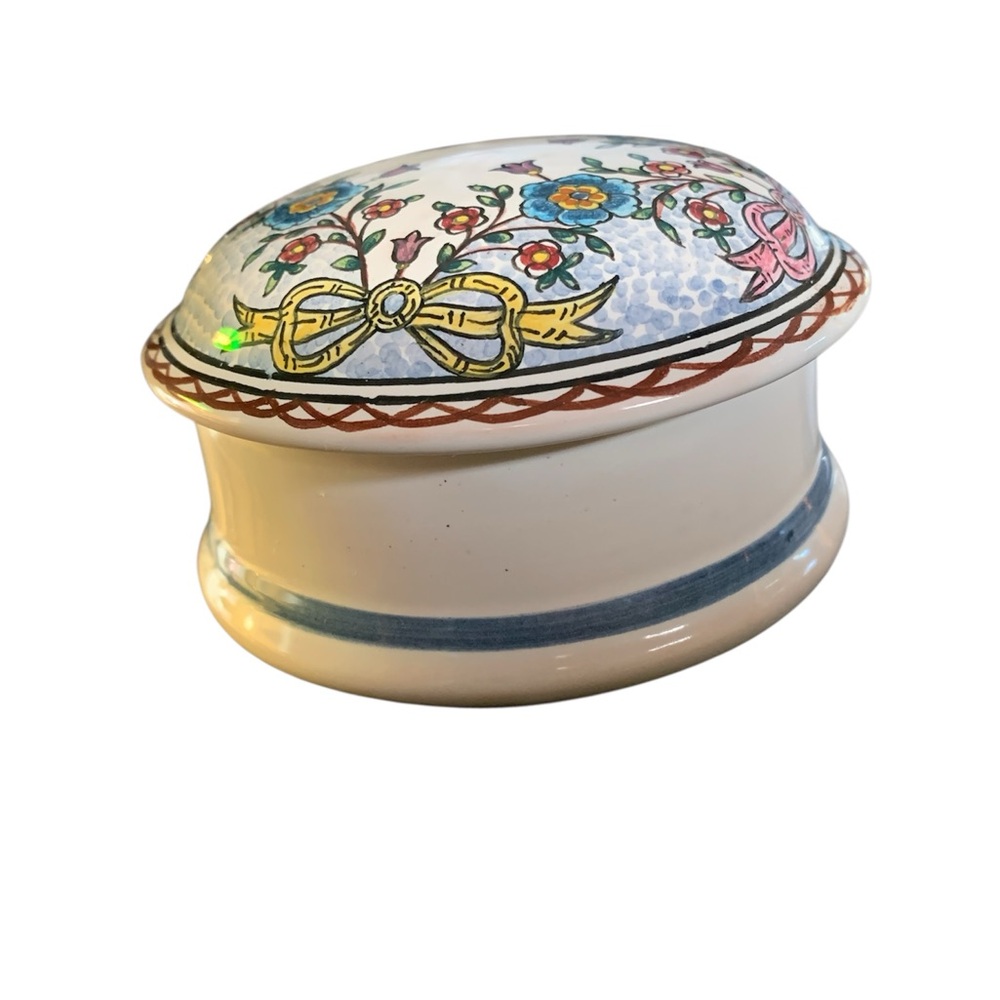 hand painted ceramic round trinket Box #142 Estrela De Conimbriga Portugal‎